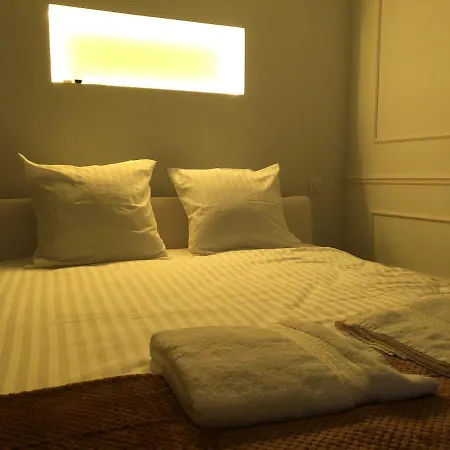 Luxury Suite, Spa, Cinema, Et Douche Xxl A شقة شوليه